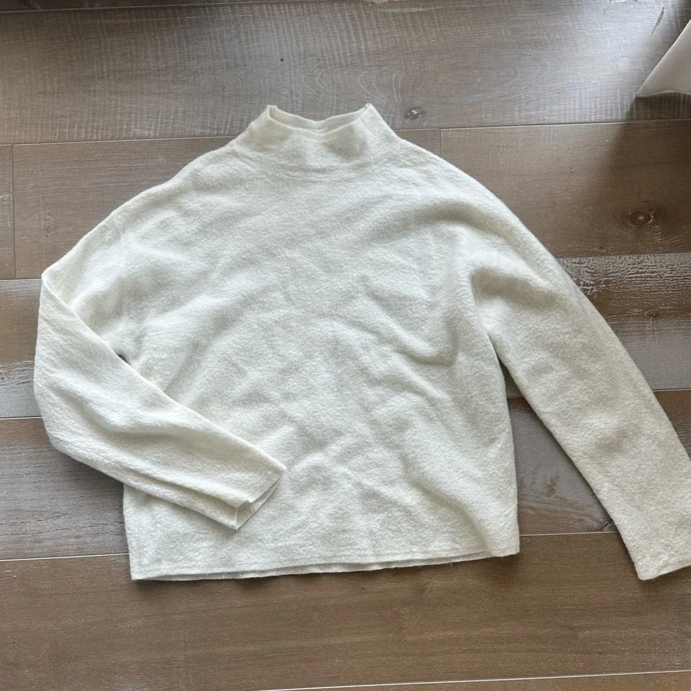 Aritzia Merino Wool Turtleneck in Whisper White - Picture 6 of 9